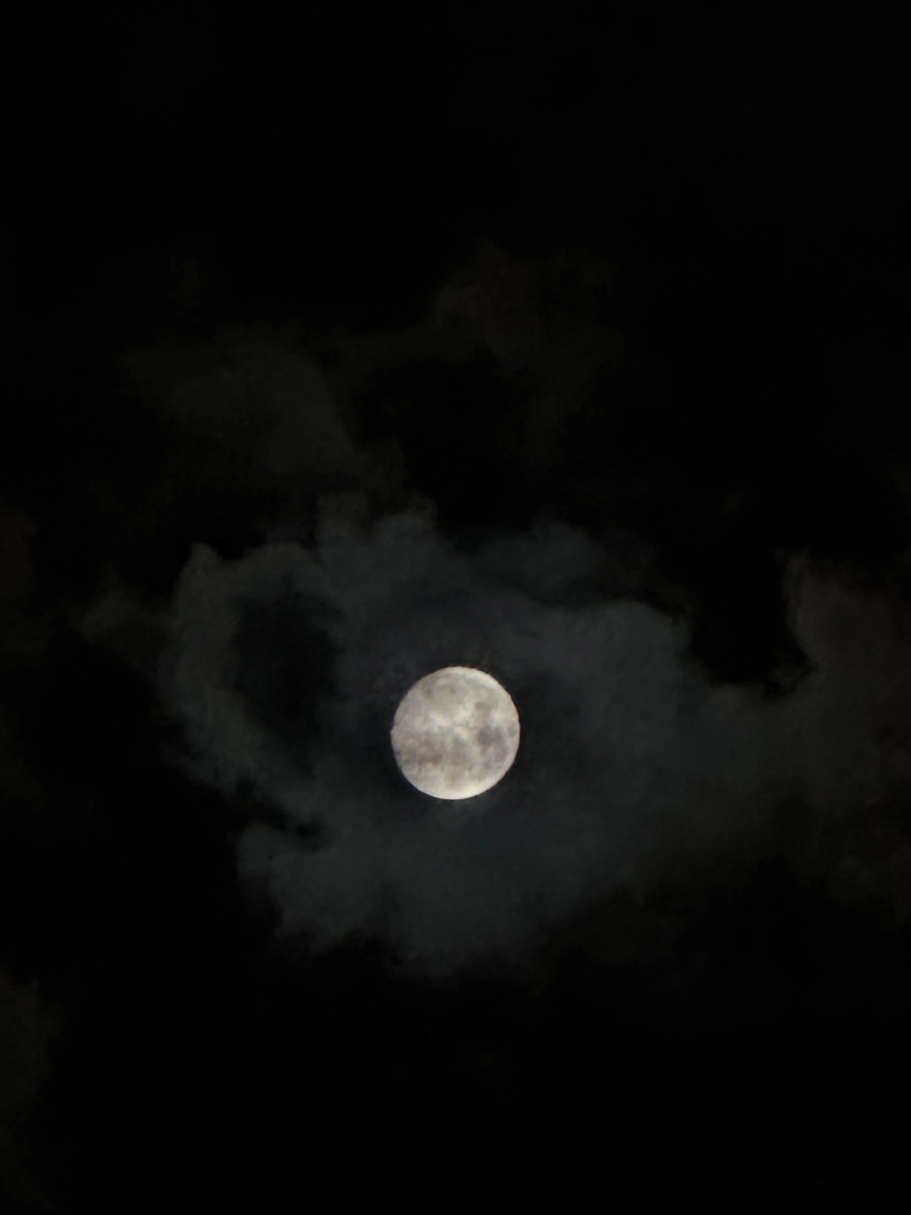 Vollmond - grau mit Wolke